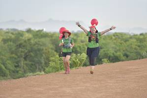 BIB: 
                            <button type="button" onclick="openModal(5107655)" class="btn btn-primary btn-sm float-right btn-popup" data-toggle="modal" data-target=".modal-high-quality">
                        <i class="fas fa-shopping-cart"></i> Add to Cart
                    </button>
                                            <button type="button" onclick="isThisMe(5107655, true)" class="btn btn-success btn-sm float-right btn-popup btn-isme hidden" data-toggle="tooltip" data-placement="bottom" title="นี่คือรูปของคุณใช่ไหม คลิกที่นี่เพื่อเอาเข้าอัลบั้ม">
                        <i class="fas fa-plus"></i> Add to album
                    </button>
                    <button type="button" onclick="isThisMe(5107655, false)" class="btn btn-warning btn-sm float-right btn-popup btn-isnotme hidden">
                        <i class="fas fa-ban"></i> Remove from album
                    </button>